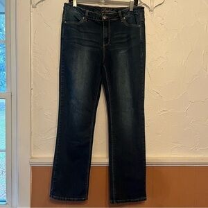 Buffalo Misha Midrise Straight Leg